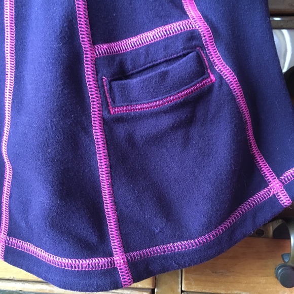 Lululemon reversible RULU pullover - Picture 8 of 8